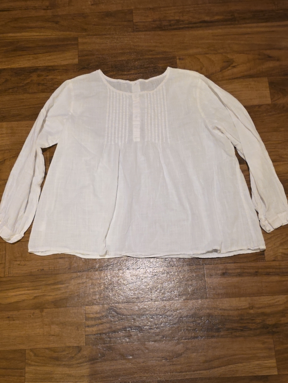 Women's White Pintuck Peasant Blouse